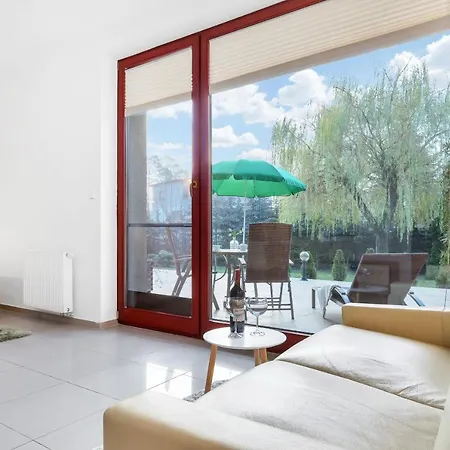Lesna 17 By Renters Apartment Wiselka